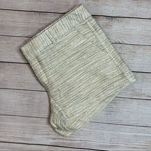 Banana Republic Shorts - Picture 2 of 5